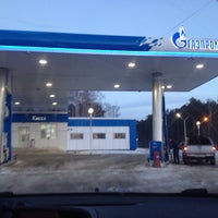 Photo taken at Газпромнефть АЗС № 307 by Юлия 👁🐙👁 Х. on 12/1/2015
