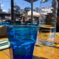 Foto scattata a Blue Fish Seafood Restaurant da Aris T. il 9/2/2019