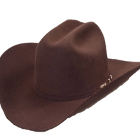 Снимок сделан в Cowboy Western Wear пользователем Cowboy Western Wear 10/4/2013