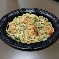Photo taken at SHRIMP HOUSE - Seafood Pasta &amp; Grill - Coral Square Mall by Caio B. on 8/12/2014