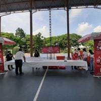 Photo taken at ลานกีฬากรุงเทพมหานคร. สวนร่มไม้ยูนิลีเวอร์ by วันเฉลิม ศ. on 6/25/2020