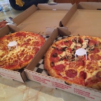 Das Foto wurde bei Gidget&amp;#39;s Pizza &amp;amp; Pasta von Ben H. am 10/14/2013 aufgenommen