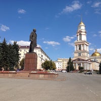 Photo taken at Памятник Ленину by Людмила Щ. on 8/10/2016