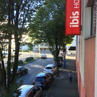 Photo taken at Ibis Hotel Gelsenkirchen by Simónir G. on 8/30/2016