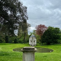 Photo taken at Chiswick House &amp;amp; Gardens by Ozden A. on 5/5/2024