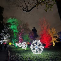 Photo taken at Christmas at Kew by Ozden A. on 12/6/2022
