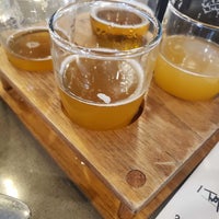 Photo taken at White Labs Brewing Co. by unclemattie on 8/21/2022