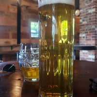 Das Foto wurde bei Three Taverns Craft Brewery von unclemattie am 6/9/2022 aufgenommen
