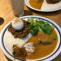 Photo taken at CURRY SHOP くじら 高円寺 by ちゃんかよ on 7/28/2023