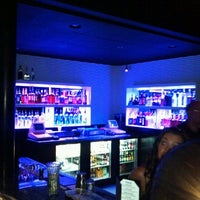 รูปภาพถ่ายที่ Social Bar And Lounge โดย coffee bean e. เมื่อ 7/8/2012