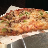 Photo taken at Pete&amp;#39;s Pizzeria #2 by Lyzette on 1/19/2013