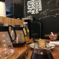 8/12/2017에 Fernando R.님이 Underground Brew Cafe에서 찍은 사진