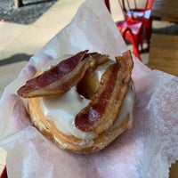 Photo taken at Do-Rite Donuts &amp;amp; Coffee by Fernando R. on 10/21/2018