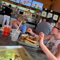 รูปภาพถ่ายที่ BurgerFi โดย Matt H. เมื่อ 7/22/2019