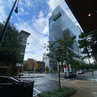 Photo taken at Crowne Plaza Atlanta - Midtown, an IHG Hotel by N👨🏻‍💻🏴‍☠️🇸🇦 on 5/25/2022