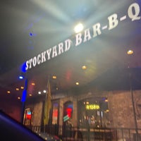 รูปภาพถ่ายที่ Stockyard Bar-B-Q โดย Ceslab เมื่อ 1/29/2022