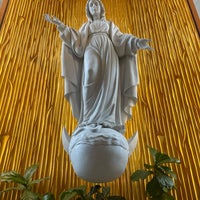Photo taken at Co-Cathedral of the Sacred Heart by Ceslab on 7/24/2022