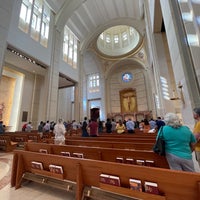 Photo taken at Co-Cathedral of the Sacred Heart by Ceslab on 6/27/2021