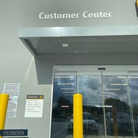 Photo taken at UPS Houston-Hub by Ceslab on 7/1/2022