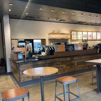 Photo taken at Starbucks by Ceslab on 4/6/2022