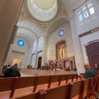 Photo taken at Co-Cathedral of the Sacred Heart by Ceslab on 10/16/2022