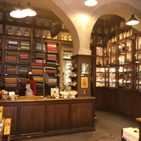 A Vida Portuguesa Arts Crafts Store In Lisboa
