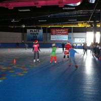 Foto tirada no(a) The Castle Fun Center por Tim R. em 12/15/2012