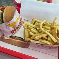 Photo taken at In-N-Out Burger by Katsuhiro N. on 6/4/2024