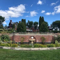 Photo taken at The Inn At Shelburne Farms by Christopher P. on 8/31/2019