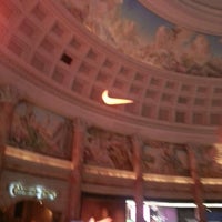 nike caesars forum shops