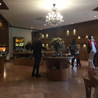 Foto diambil di Hotel Alpestre oleh 🌸Juliana F. pada 8/12/2017