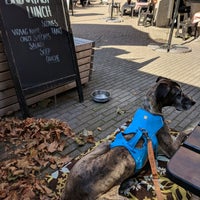 รูปภาพถ่ายที่ De Bakkerswinkel Rotterdam-Kralingen โดย Nicole L. เมื่อ 10/13/2018