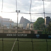 Photo taken at Só 5 - Futebol Sem Parar by Eduardo C. on 12/22/2014