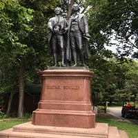 Photo taken at Goethe &amp;amp; Schiller Statue by Simon D. on 7/14/2017