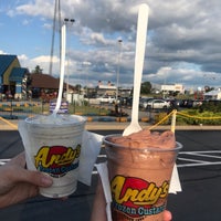 Photo taken at Andy&amp;#39;s Frozen Custard by ~🦁ا on 8/2/2019