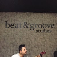 รูปภาพถ่ายที่ Beat&amp;amp;Groove Studios โดย Okan İ. เมื่อ 10/3/2015