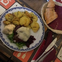 Foto tomada en Antico Caffè Boglione  por Юлия/Iuliia З. el 10/6/2016