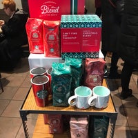 Photo taken at Starbucks by Аля П. on 11/10/2018