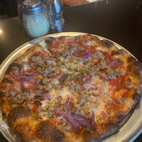 Photo taken at Farina Pizzeria by Jason on 5/2/2019