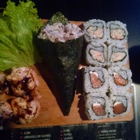 Снимок сделан в Nazo Sushi Bar пользователем Jéssica d. 1/19/2016