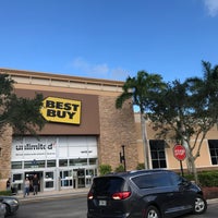 Best Buy Electronics Store In Wellington