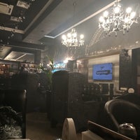 Das Foto wurde bei One 2 One Lounge &amp;amp; Restaurant von Настя К. am 11/23/2018 aufgenommen