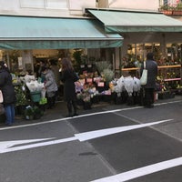 Photo taken at FLOWER MARKET 花市場 代々木上原店 by Junya Y. on 12/31/2016