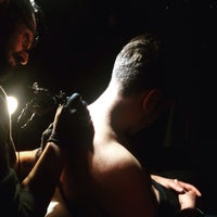 10/8/2015에 Kubilay Han G.님이 Yakamoz CK Tattoo and Piercing Studio에서 찍은 사진