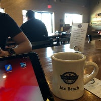 Das Foto wurde bei Maple Street Biscuit Company von Anas M. am 10/22/2019 aufgenommen