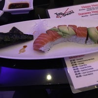 Photo taken at Top Sushi by Elias C. on 2/19/2017