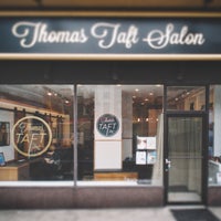 5/4/2014 tarihinde Thomas Taft Salonziyaretçi tarafından Thomas Taft Salon'de çekilen fotoğraf