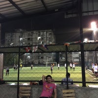 Photo taken at สนามฟุตบอล Soccer Master @ศรีนครินทร์ [ปั๊ม Caltex] by Wych K. on 6/13/2016