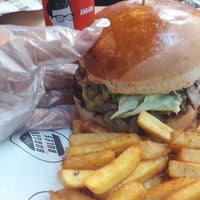 Photo taken at Burger Rules by Seval T. on 9/12/2019