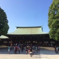 Photo taken at Meiji Jingu Shrine by Kimurat59 on 8/22/2015